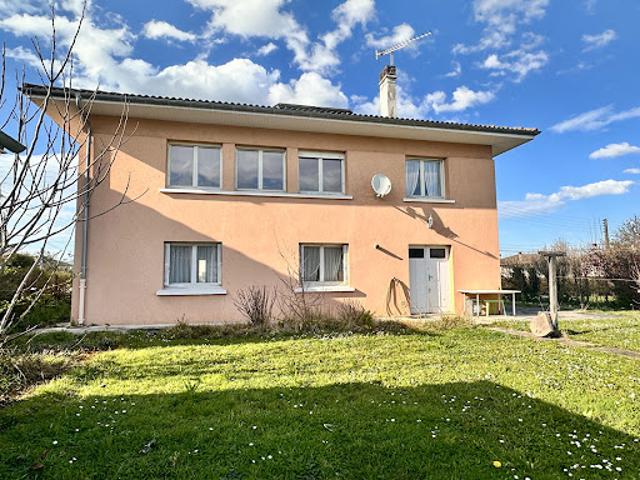 Vente Maison 7 pièces 133.9 m2 Oloron Sainte Marie