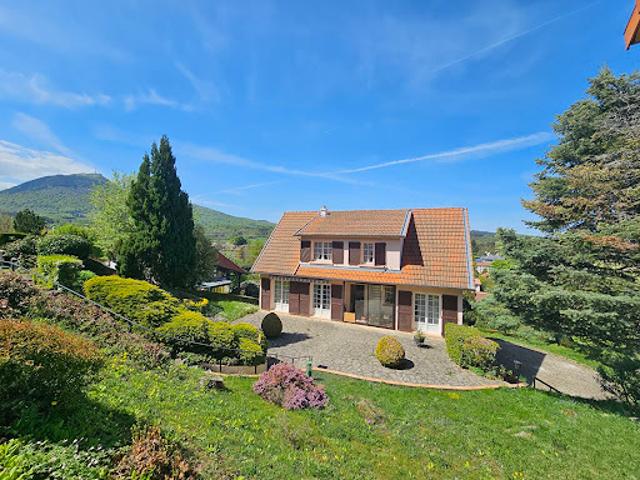 Vente Maison 7 pièces 144 m2 Orcines