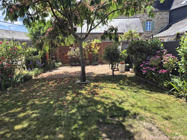 Vente Maison 7 pièces 144 m2 Gorron