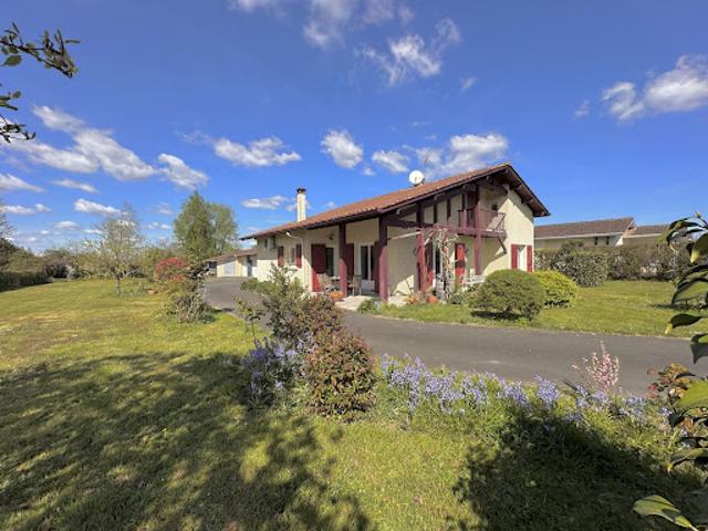 Vente Maison 7 pièces 145 m2 Mont de Marsan