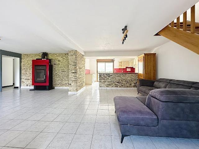 Vente Maison 7 pièces 145 m2 Avessac