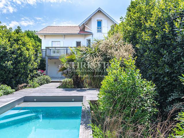Vente Maison 7 pièces 145 m2 Arcachon