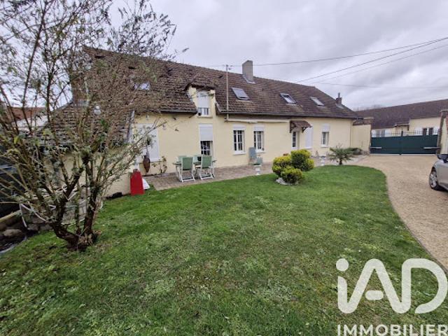 Vente Maison 7 pièces 145 m2 Crancey