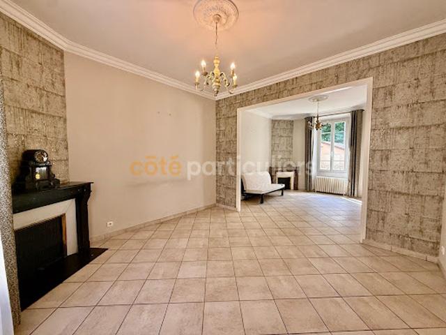 Vente Maison 7 pièces 145 m2 Sens
