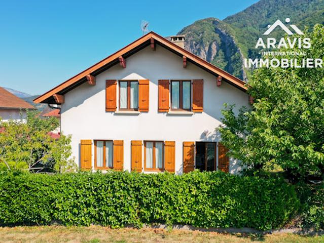 Vente Maison 7 pièces 145.64 m2 Faverges Seythenex