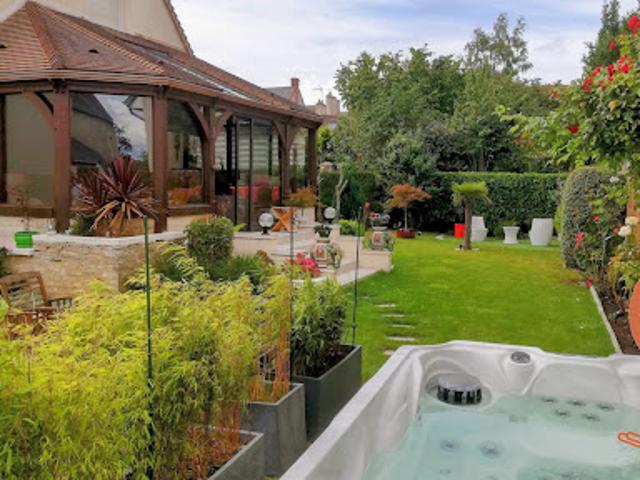 Vente Maison 7 pièces 146 m2 Caen