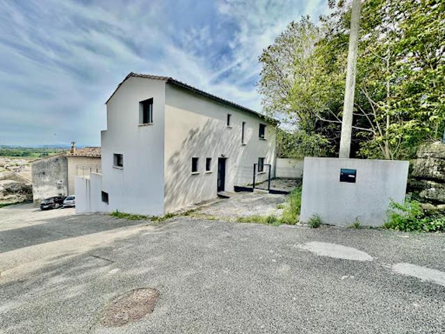 Vente Maison 7 pièces 146 m2 Saint Laurent des Arbres