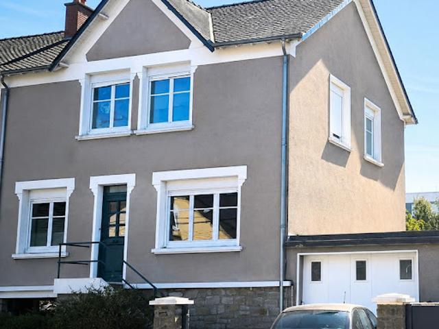 Vente Maison 7 pièces 146 m2 Sable sur sarthe