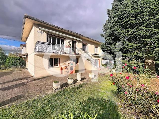Vente Maison 7 pièces 147 m2 Montréjeau
