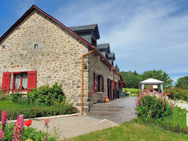 Vente Maison 7 pièces 147 m2 Neuvic