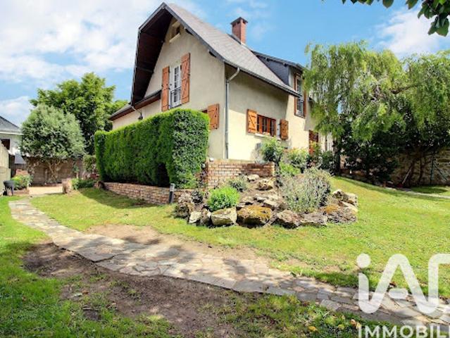 Vente Maison 7 pièces 147 m2 Corbeil Essonnes
