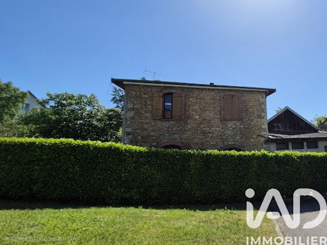 Vente Maison 7 pièces 147 m2 Lons le Saunier