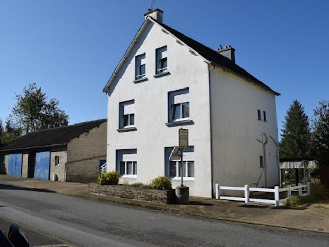 Vente Maison 7 pièces 147 m2 Saint Gelven