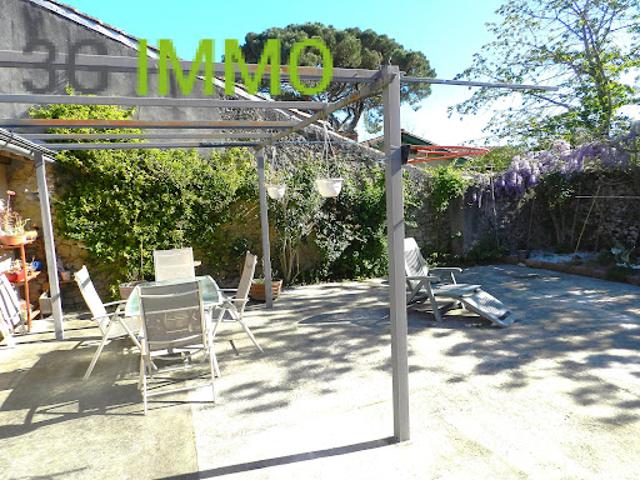 Vente Maison 7 pièces 147 m2 Saint Justin