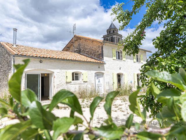 Vente Maison 7 pièces 147.38 m2 Lonzac