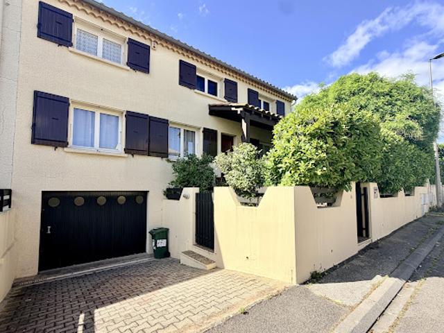 Vente Maison 7 pièces 148 m2 Beziers