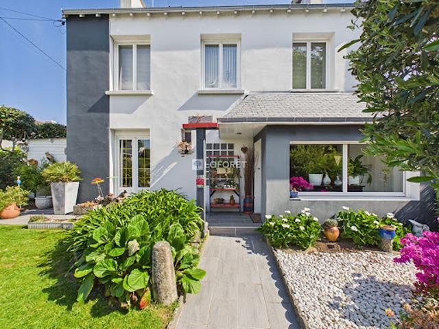 Vente Maison 7 pièces 148 m2 Pont l'Abbé