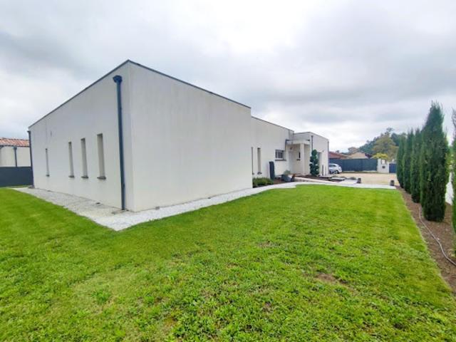 Vente Maison 7 pièces 149 m2 Montauban
