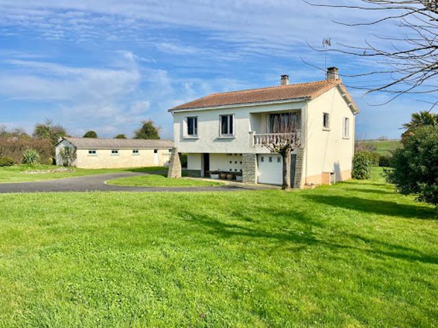 Vente Maison 7 pièces 149 m2 Luçon