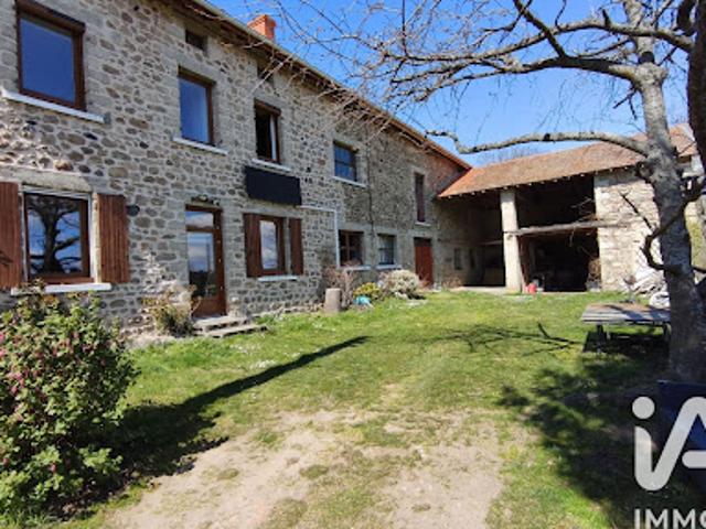 Vente Maison 7 pièces 149 m2 Roche en Régnier