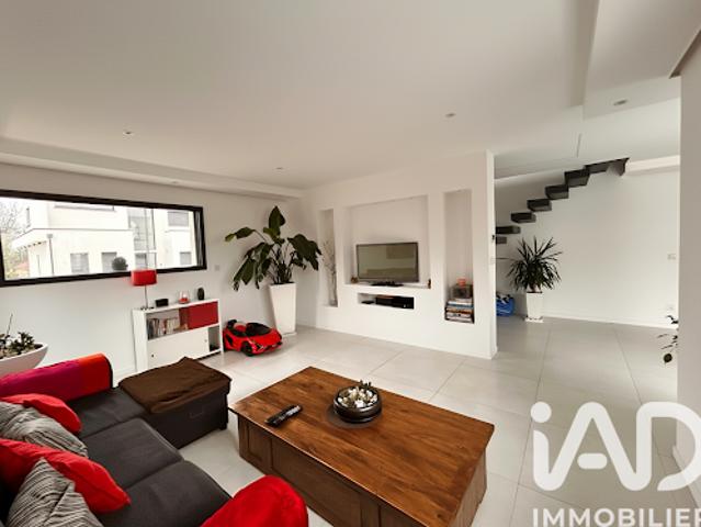 Vente Maison 7 pièces 149 m2 Saint Erblon