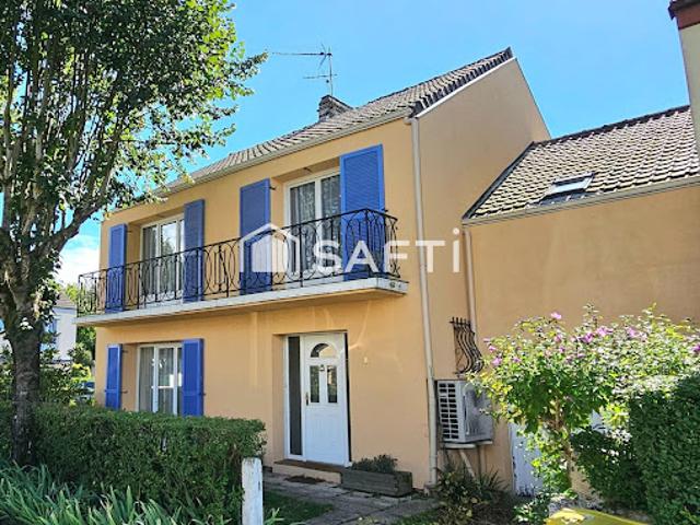Vente Maison 7 pièces 140 m2 Maurepas