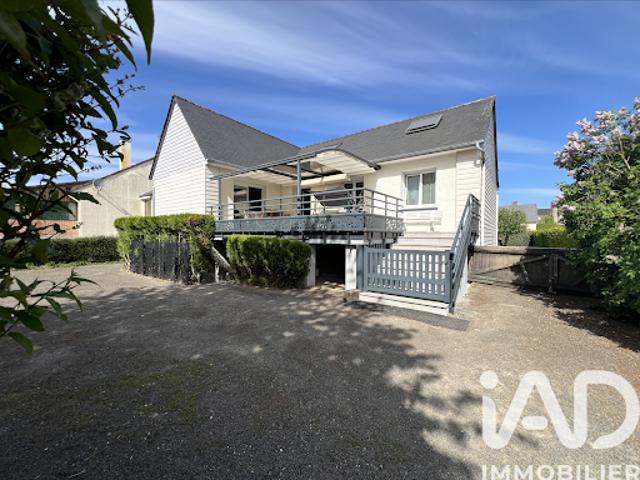 Vente Maison 7 pièces 140 m2 Mézangers