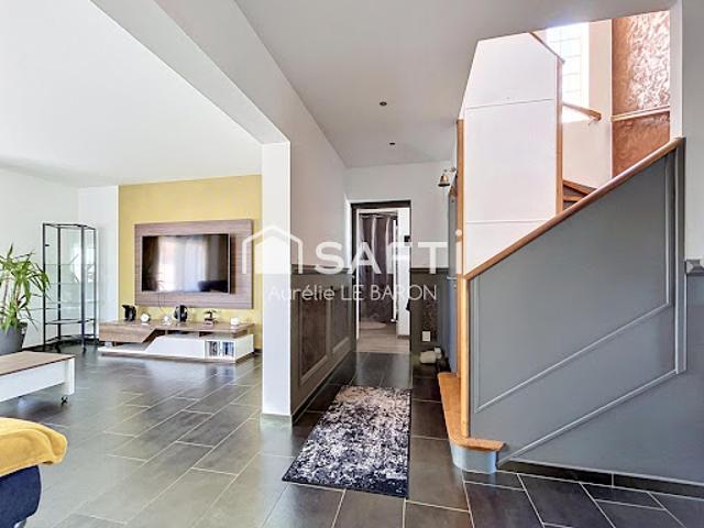 Vente Maison 7 pièces 140 m2 Atton