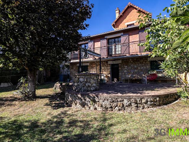 Vente Maison 7 pièces 140 m2 Argenteuil
