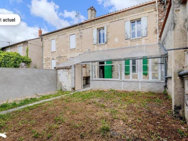Vente Maison 7 pièces 140 m2 Coutras