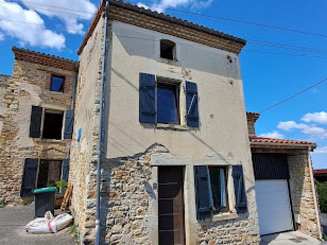 Vente Maison 7 pièces 140 m2 Glaine Montaigut