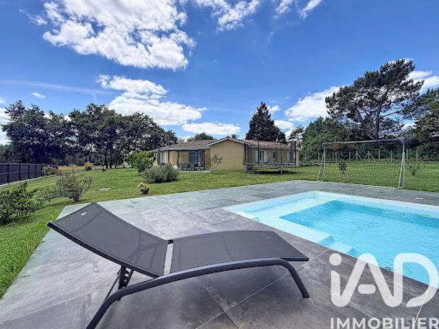 Vente Maison 7 pièces 140 m2 Le Fouilloux