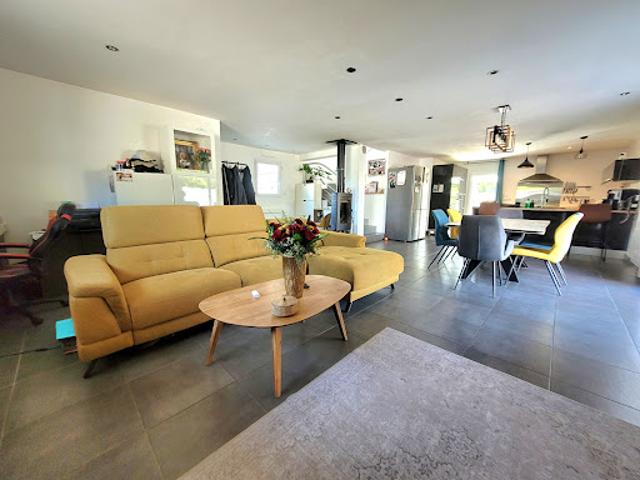 Vente Maison 7 pièces 140 m2 Quimper