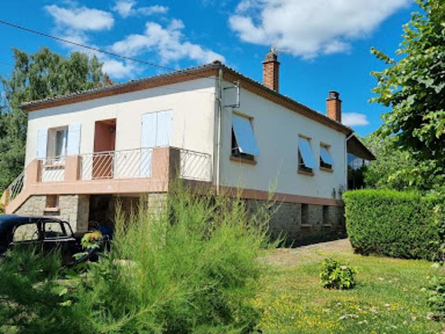 Vente Maison 7 pièces 141 m2 Nontron