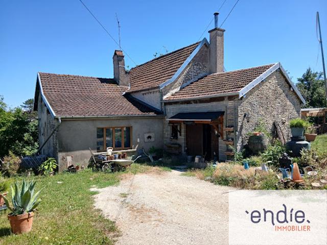 Vente Maison 7 pièces 141 m2 Champlitte