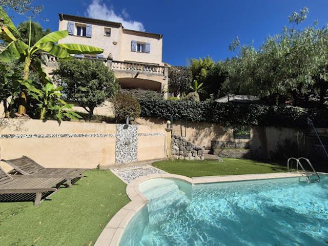 Vente Maison 7 pièces 141 m2 Vence