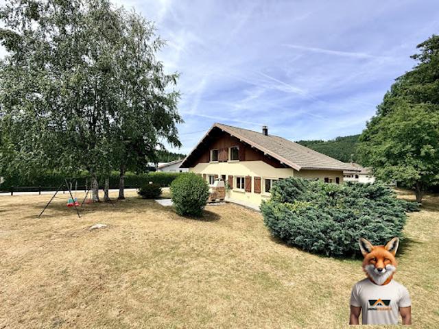 Vente Maison 7 pièces 142 m2 Orchamps Vennes
