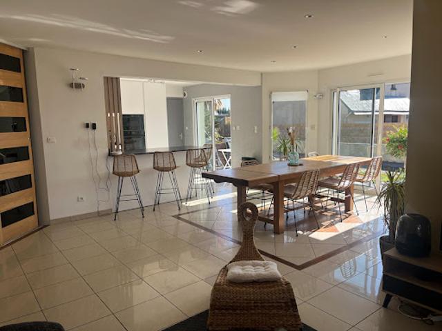 Vente Maison 7 pièces 142 m2 Saint Evarzec