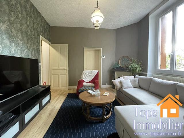 Vente Maison 7 pièces 142 m2 Villefranche de Rouergue