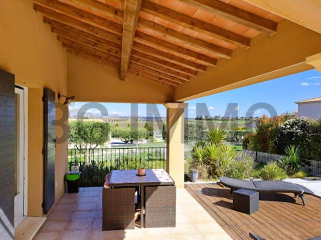 Vente Maison 7 pièces 142.7 m2 Uzès