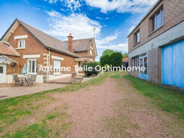 Vente Maison 7 pièces 143 m2 Le Cateau Cambrésis