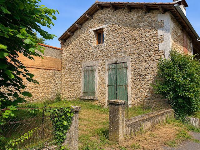 Vente Maison 7 pièces 143 m2 Taponnat Fleurignac