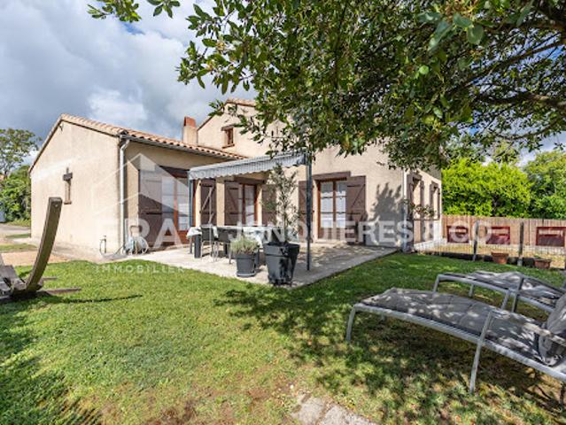 Vente Maison 7 pièces 154 m2 Castanet Tolosan