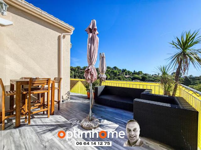 Vente Maison 7 pièces 155 m2 Nimes