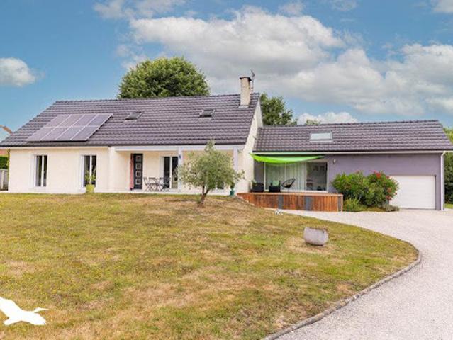 Vente Maison 7 pièces 155 m2 Aast