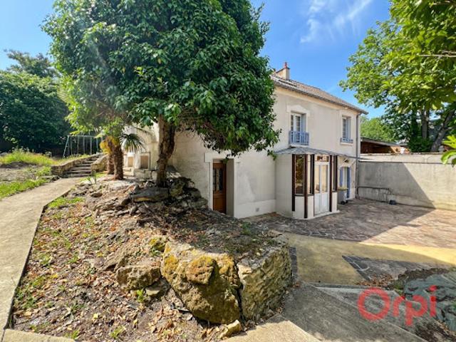 Vente Maison 7 pièces 155 m2 Saint Brice sous Forêt