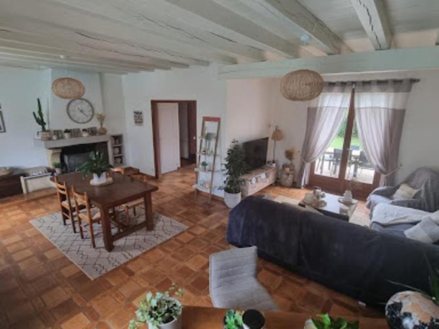 Vente Maison 7 pièces 155 m2 Veyrac
