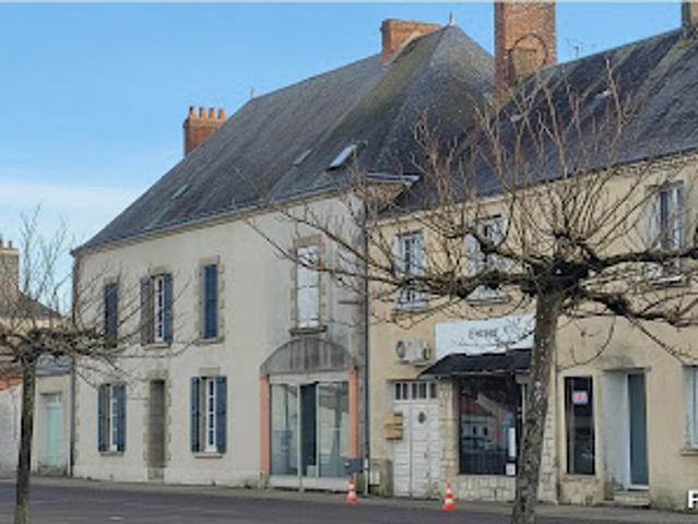 Vente Maison 7 pièces 156 m2 Nieul le Dolent