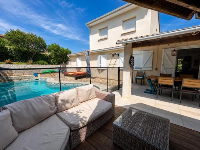 Vente Maison 7 pièces 156 m2 Saint Aunès