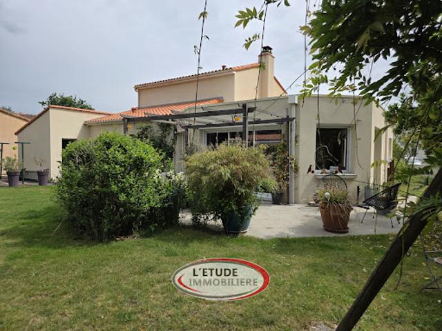 Vente Maison 7 pièces 156 m2 Saint Aignan Grandlieu